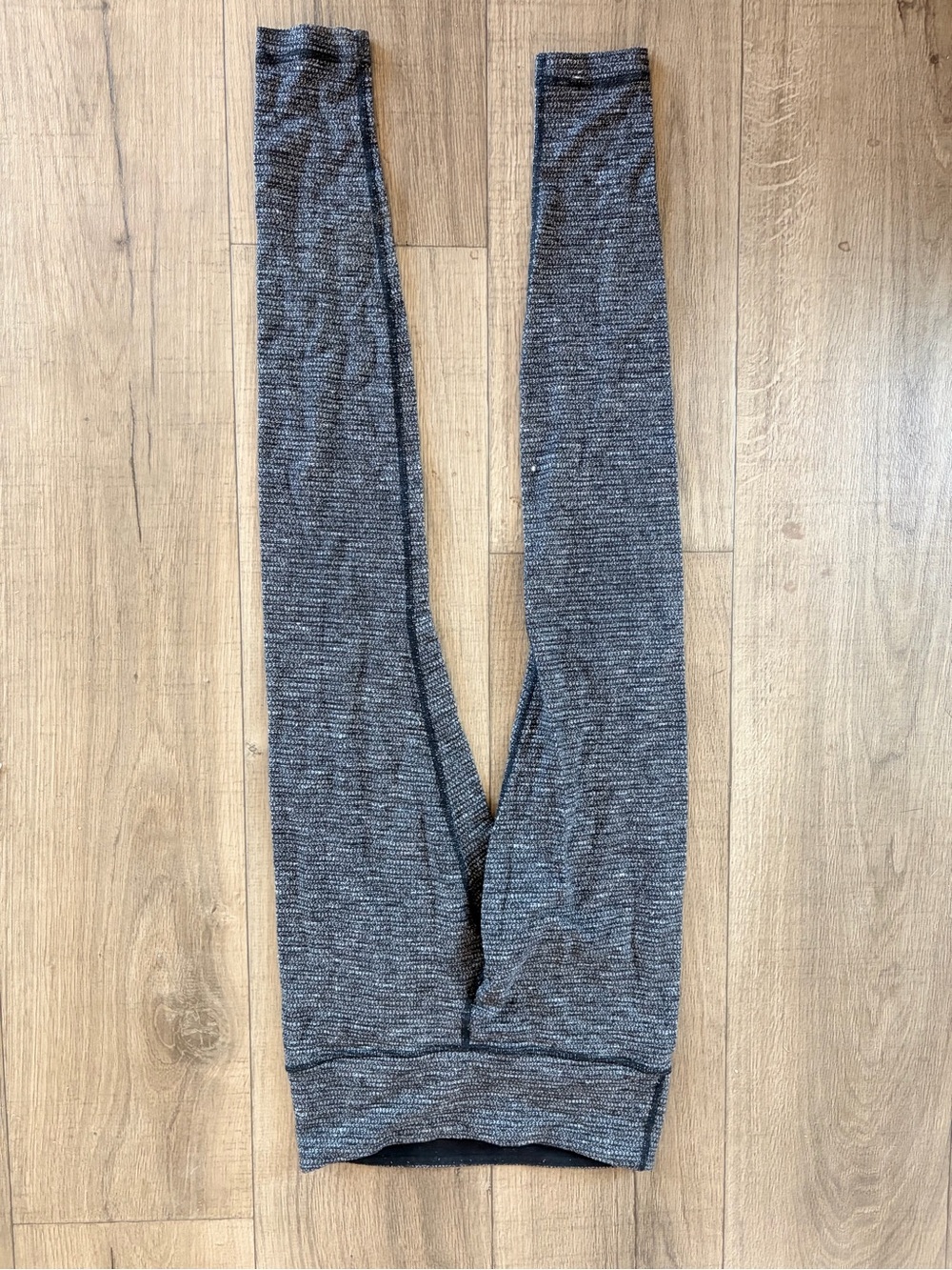 Lululemon leggings: full length- size 4